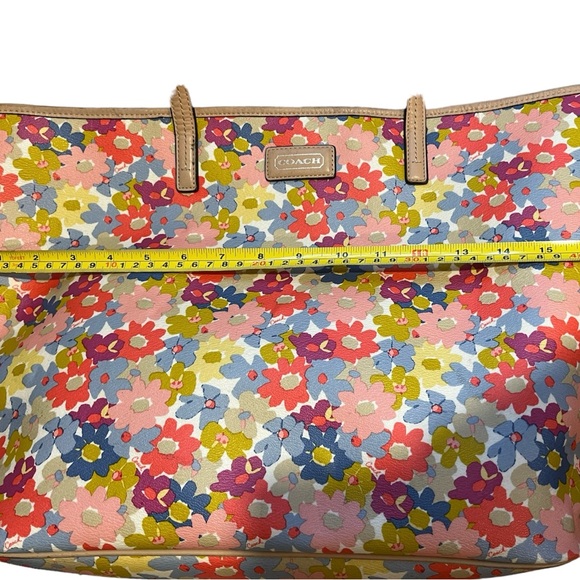 Coach Floral Tote bag - Picture 3 of 10